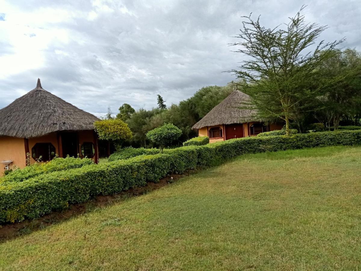The Great Circle Lodge ナニュキ エクステリア 写真